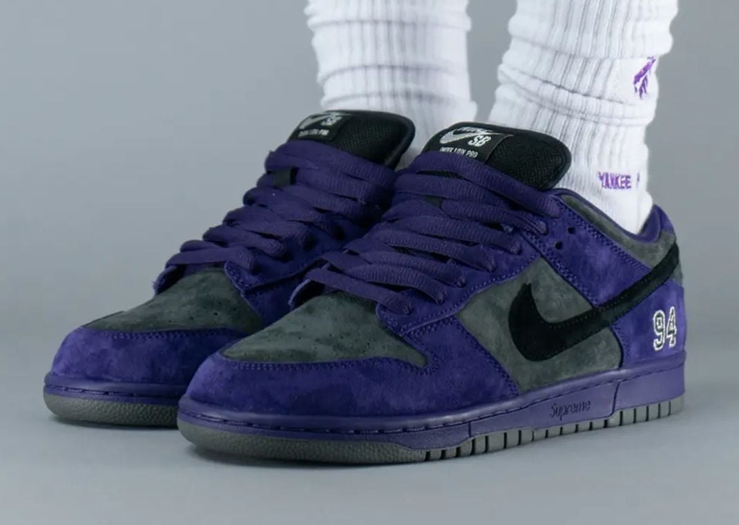 Supreme x Nike SB Dunk Low Ink