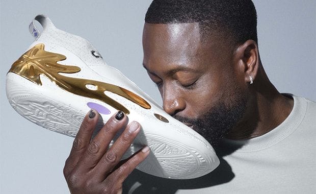Dwyane Wade's Viral Miami Heat Statue Inspires His Latest Way of Wade 11