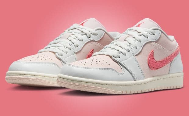 Air Jordan 1 Low Strawberry Milkshake (W)