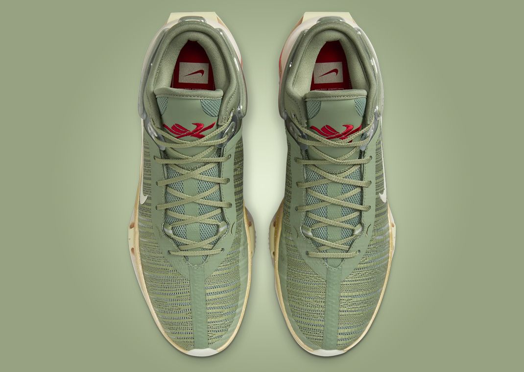 Nike GT Jump 2 Our Holiday Top