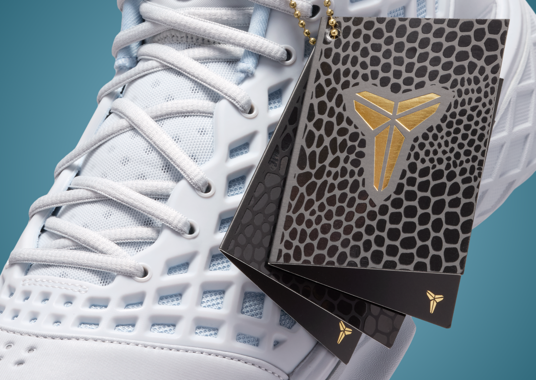 Nike Kobe 3 Low Protro Pure Platinum