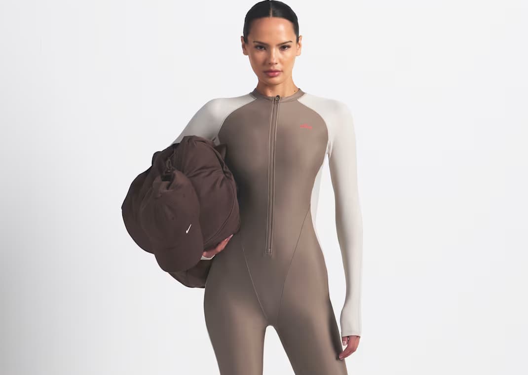 NikeSKIMS Shine Women's Zip-Front Long Bodysuit