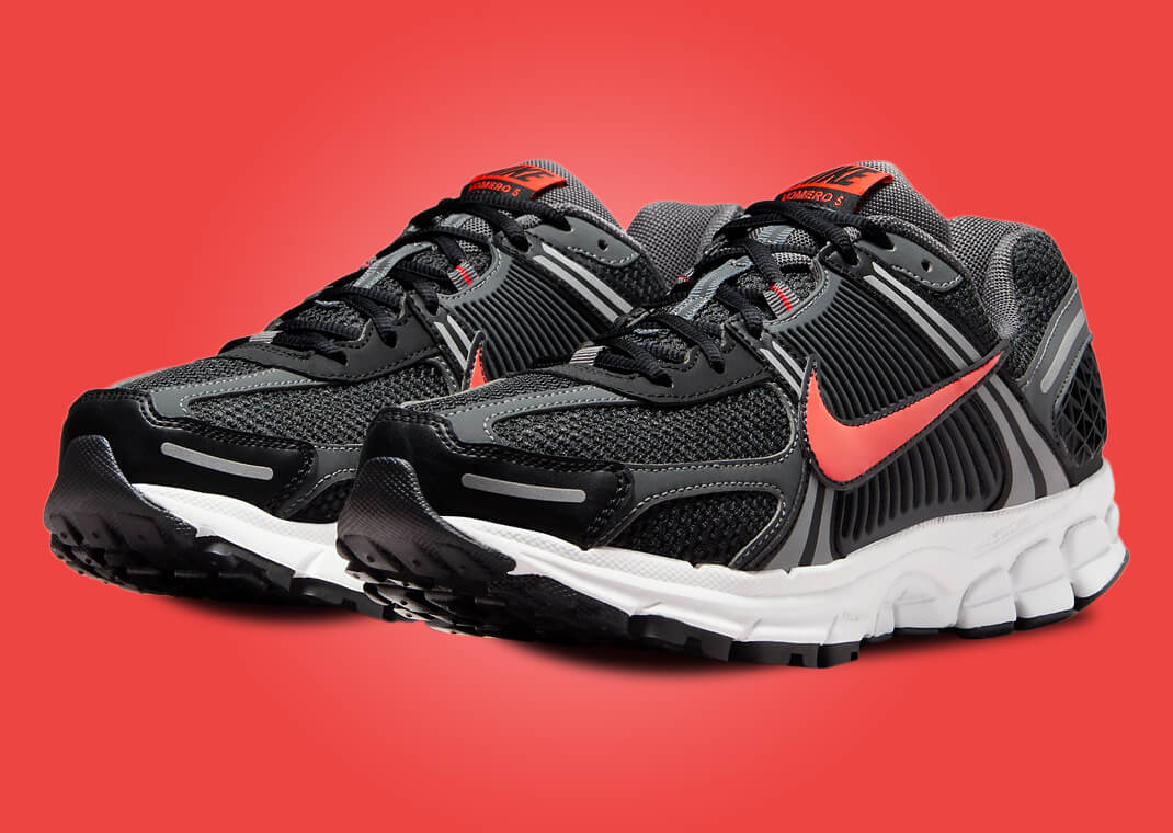 Nike Zoom Vomero 5 Black Picante Red