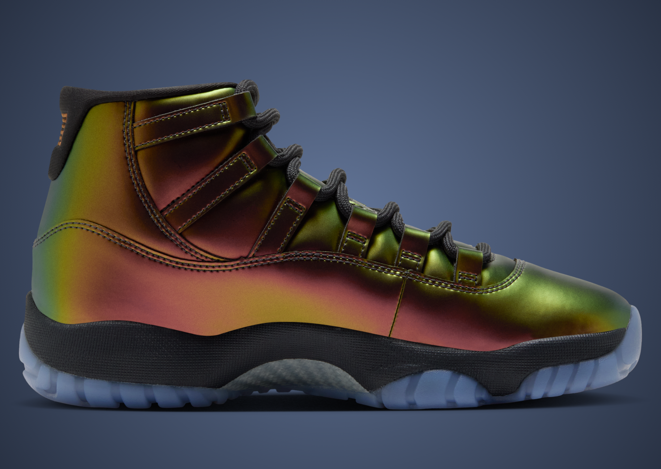 Air Jordan 11 Retro Magic Ball (W) - Medial