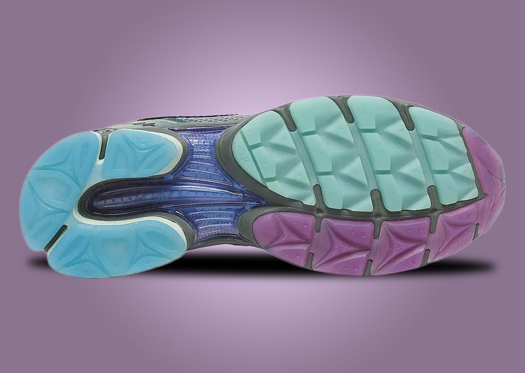Saucony ProGrid Triumph 4 Winter Solstice Outsole