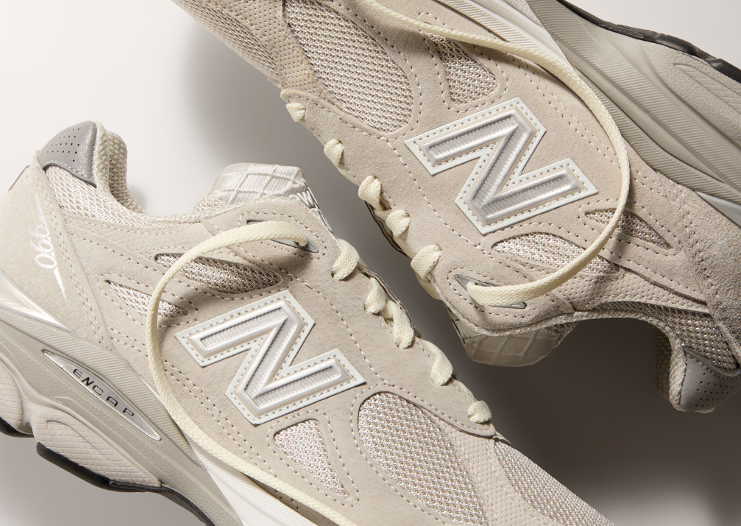 Kith x New Balance 990v3 - Pair