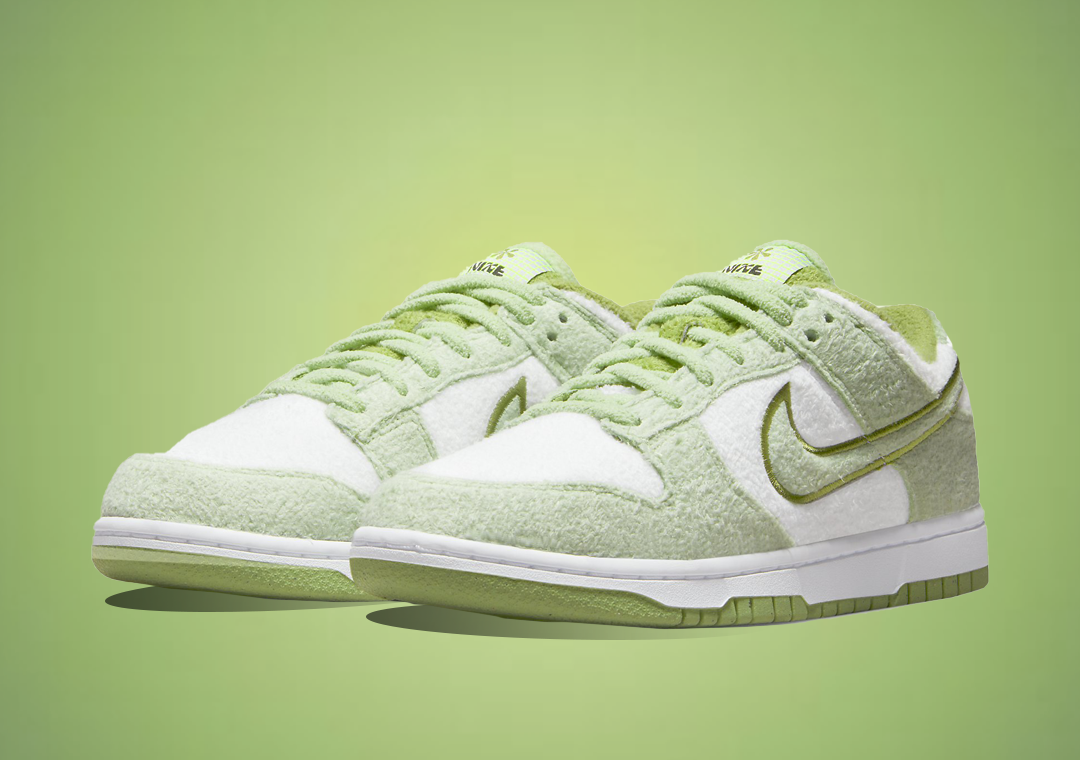 green fur dunks