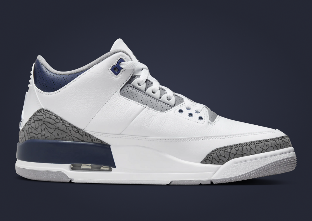 Air Jordan 3 Retro White Midnight Navy Medial