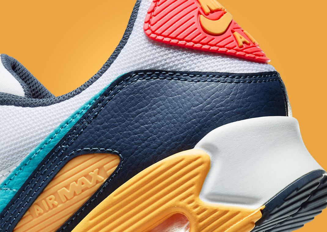 Nike Air Max 90 Thunder Blue Multi-Color Heel