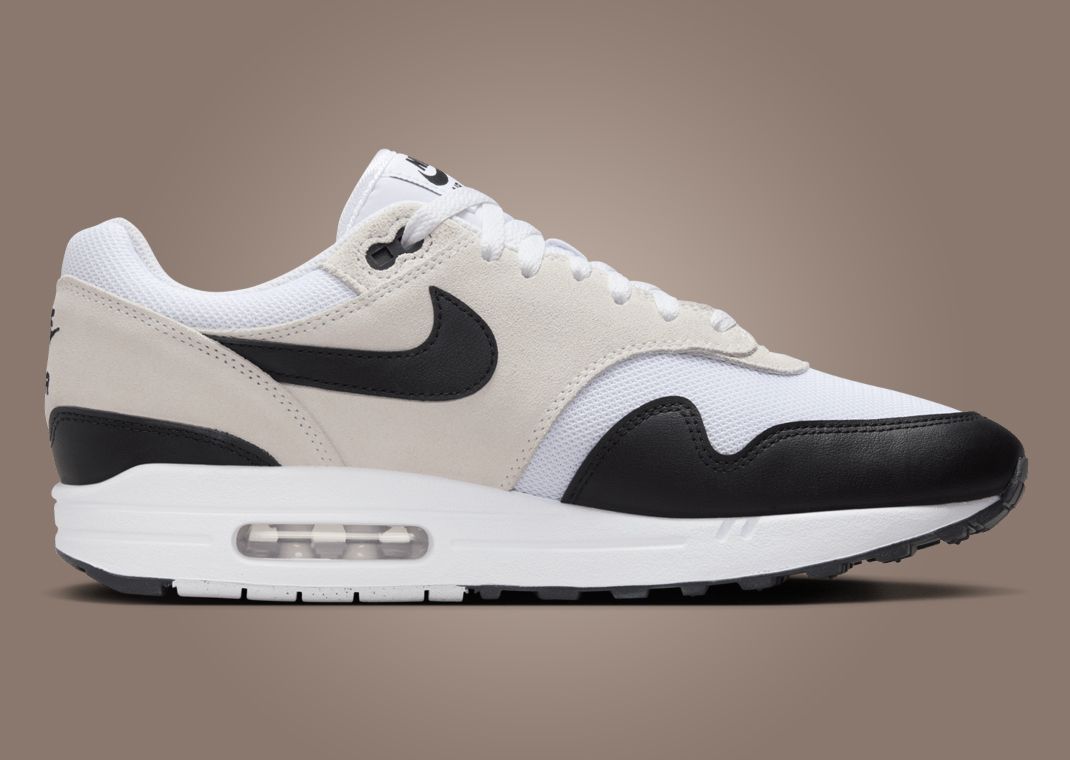 Nike Air Max 1 White Black Lateral Medial