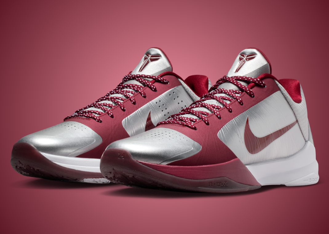 Nike Kobe 5 Protro Lower Merion Aces - Angle