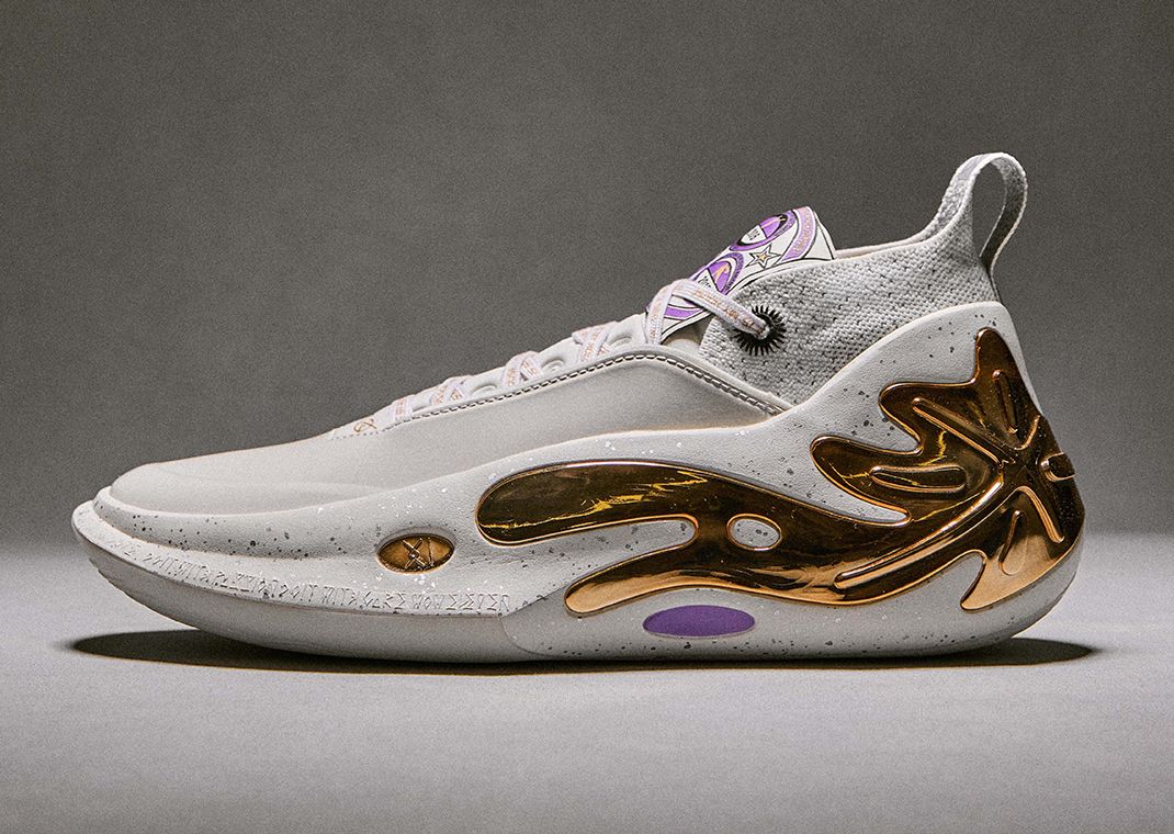 Li-Ning Way of Wade 11 Statue Lateral