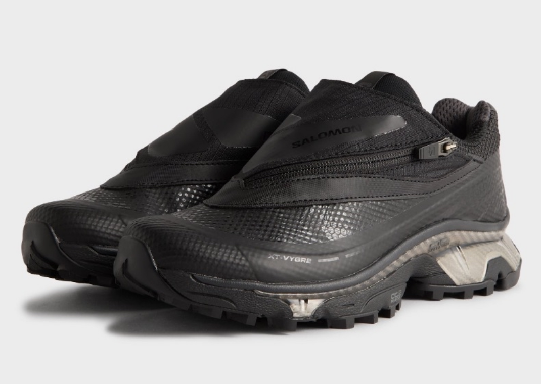 Kith x Salomon XT-Voyager 2 Black Angle