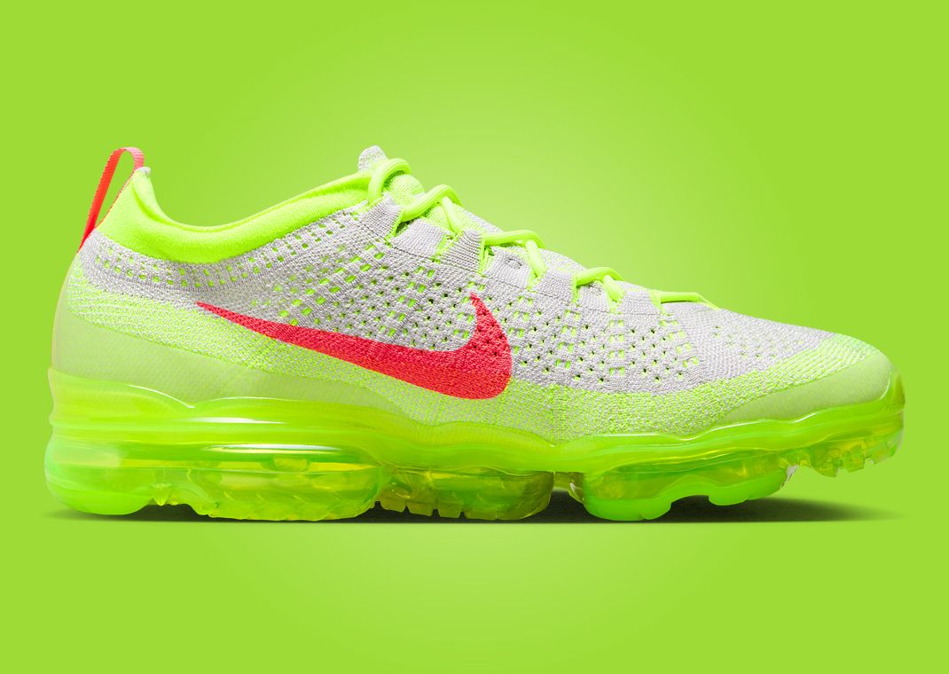 Nike Air VaporMax 2023 Flyknit Vast Grey Volt Medial