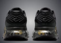 Nike Structure 26 Realtree Heel