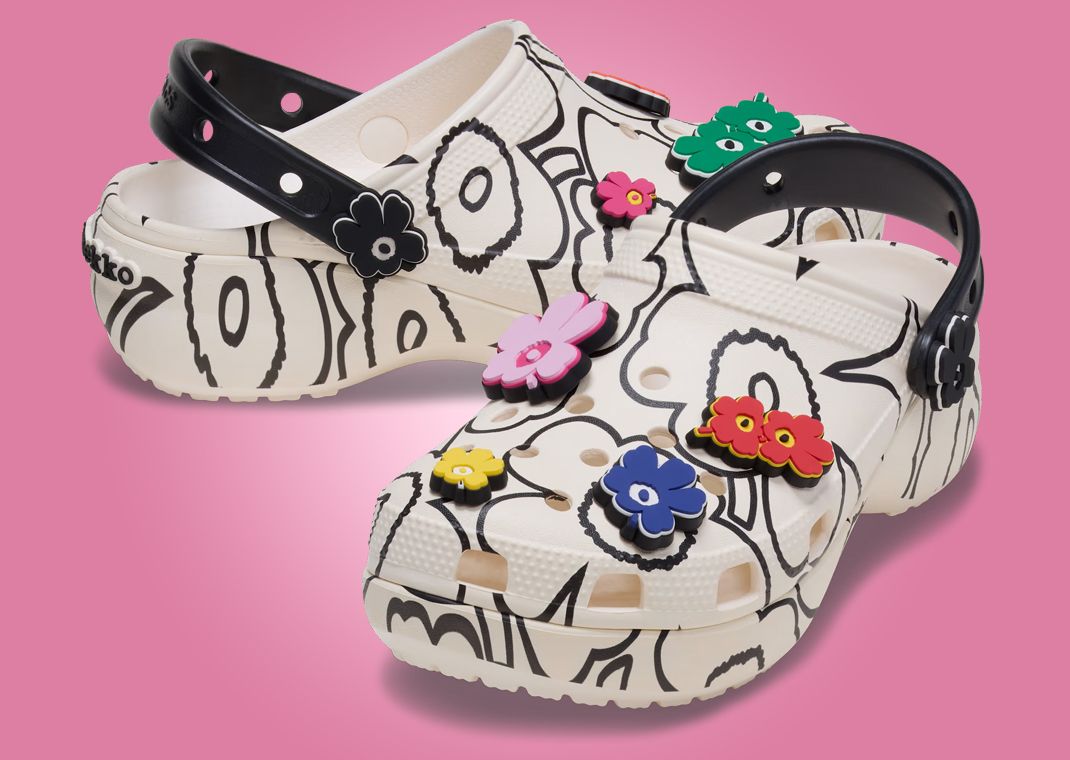 Marimekko x Crocs Classic Platform Clog Angle