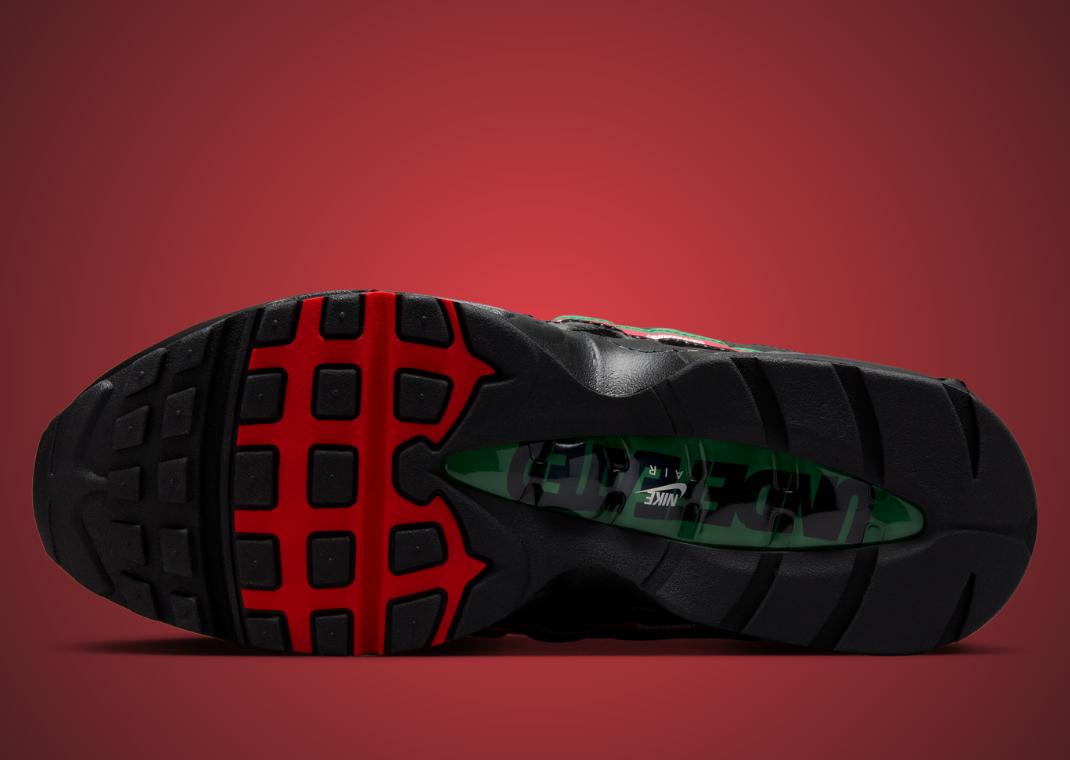 Undefeated x Nike Air Max 95 OG Big Bubble Black Gorge Green Outsole