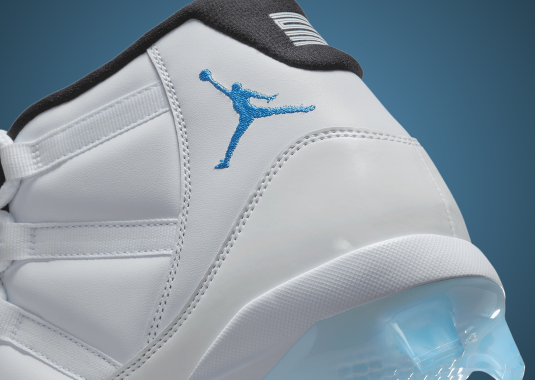 Air Jordan 11 Mid MCS Cleat Legend Blue Heel Detail