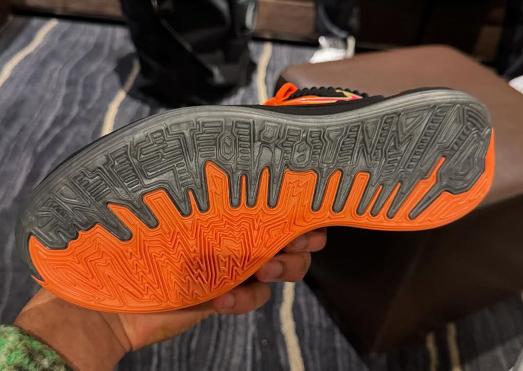 Nike Giannis Freak 7 Bright Crimson Black Outsole