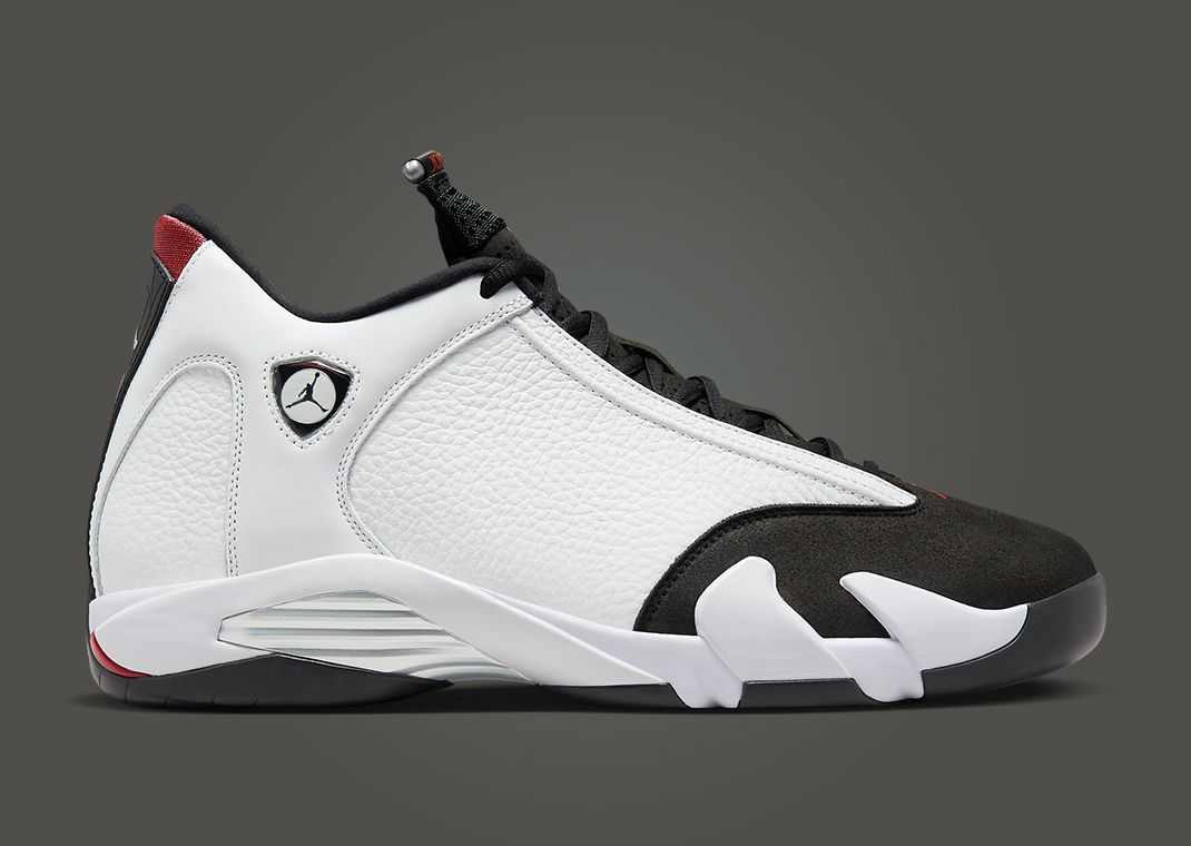 Air Jordan 14 Retro Black Toe Lateral