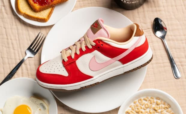 Nike Dunk Low Premium Bacon (W)