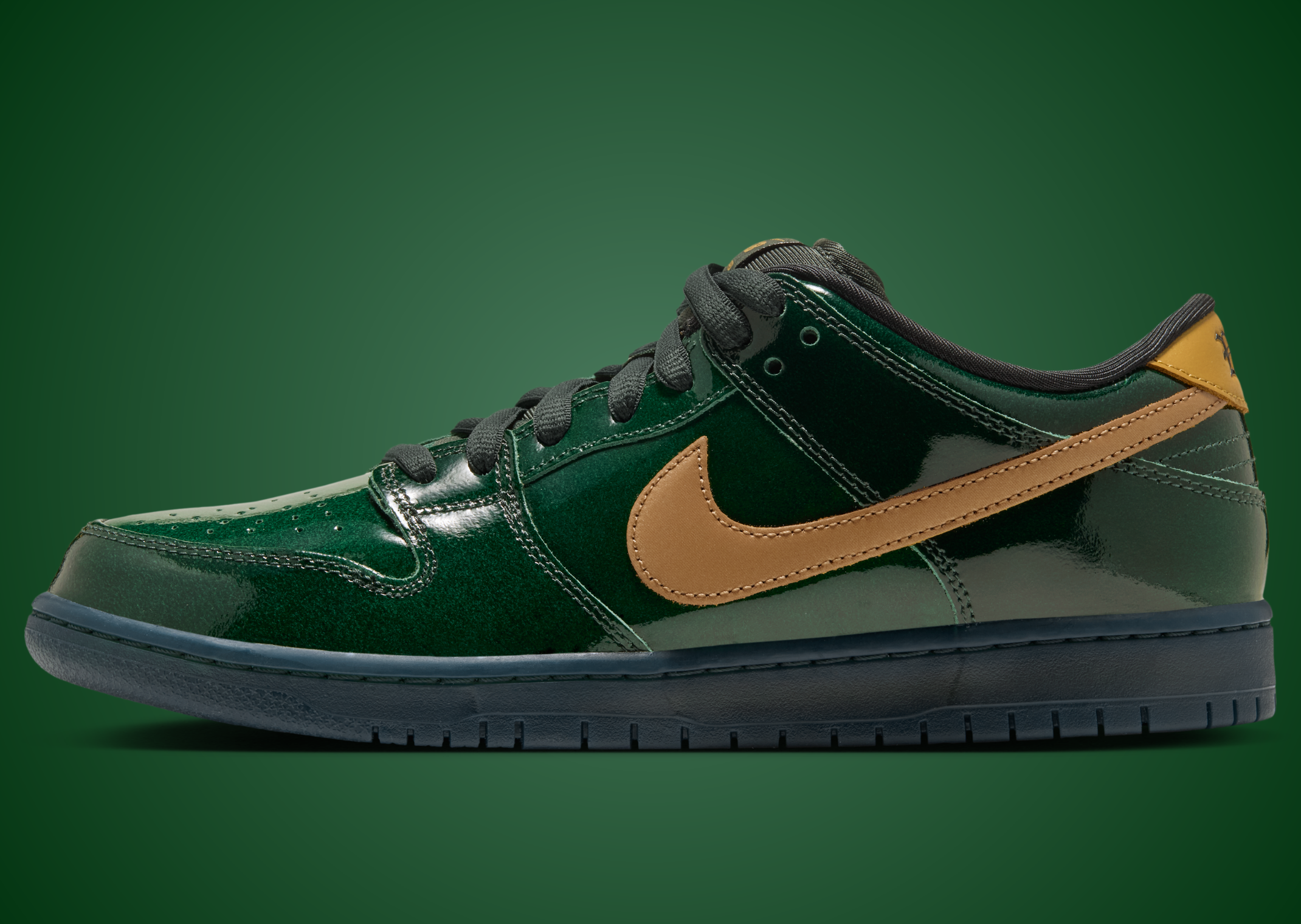 Nike SB Dunk Low Champagne - Lateral