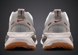 Nike Vomero 18 Now and Then - Back