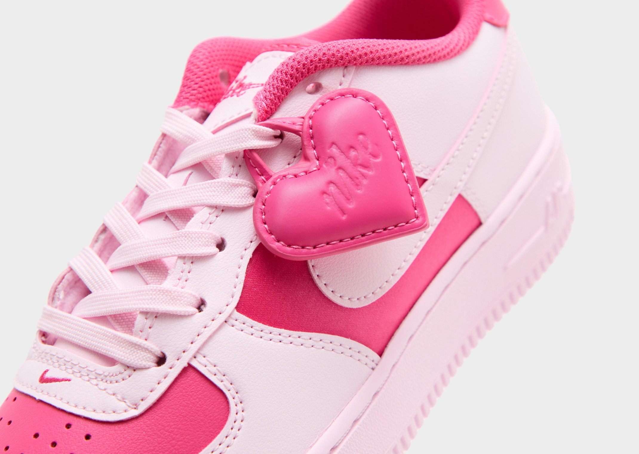 Nike Air Force 1 Low Valentine's Day Hearts