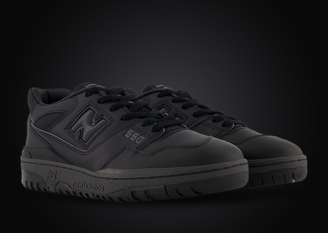 New Balance 550 "Triple Black"