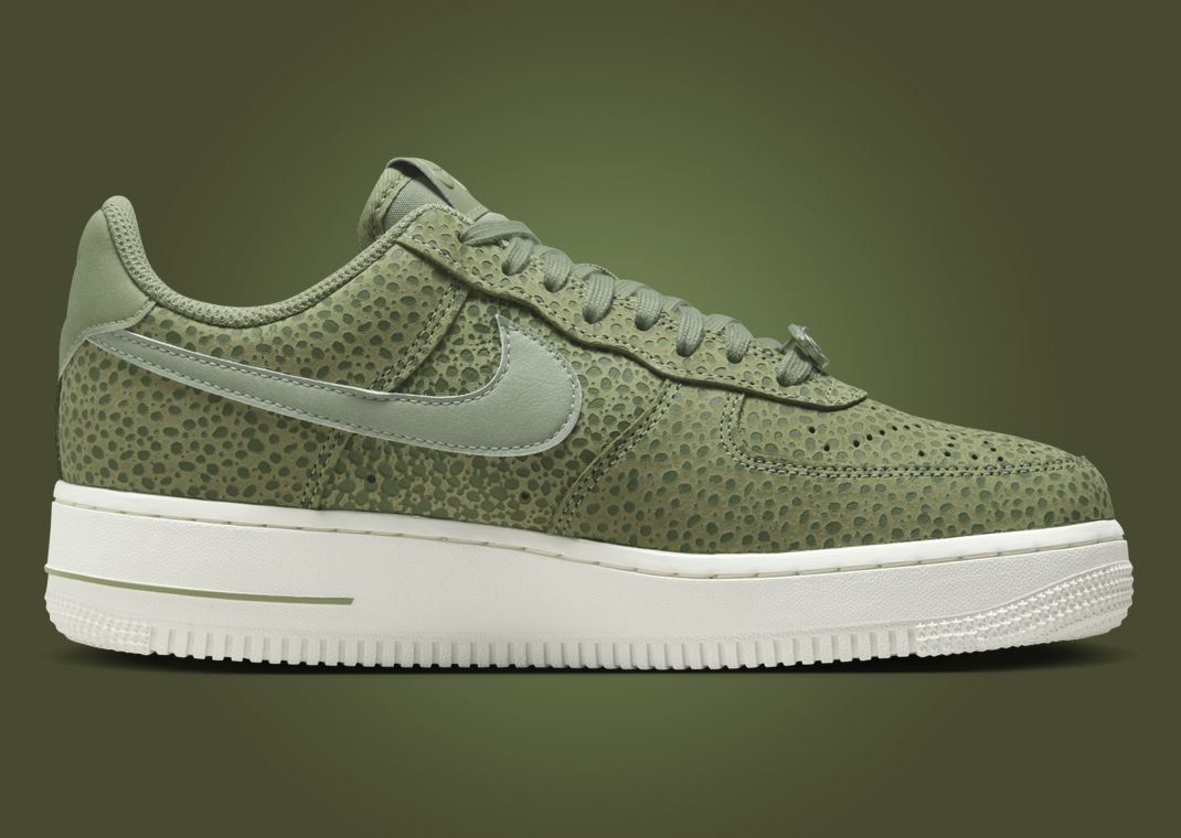 Nike Air Force 1 Low Safari Oil Green (W) Medial