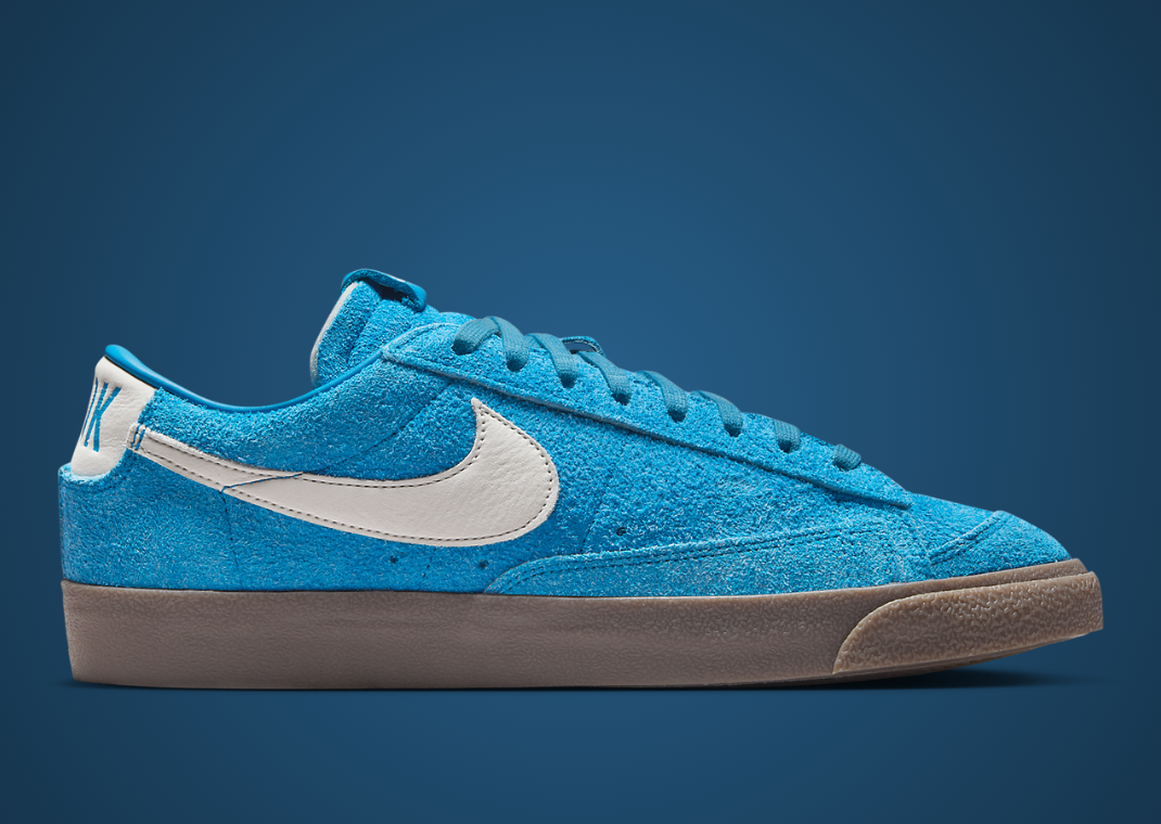 Devin Booker x Chevrolet x Nike Blazer Low Surf Blue Lateral