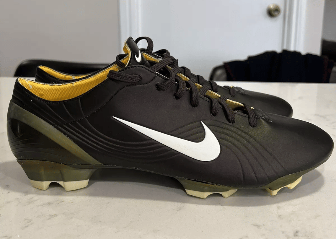 Nike Mercurial Vapor 1 Dark Cinder Maize (2002 Release)