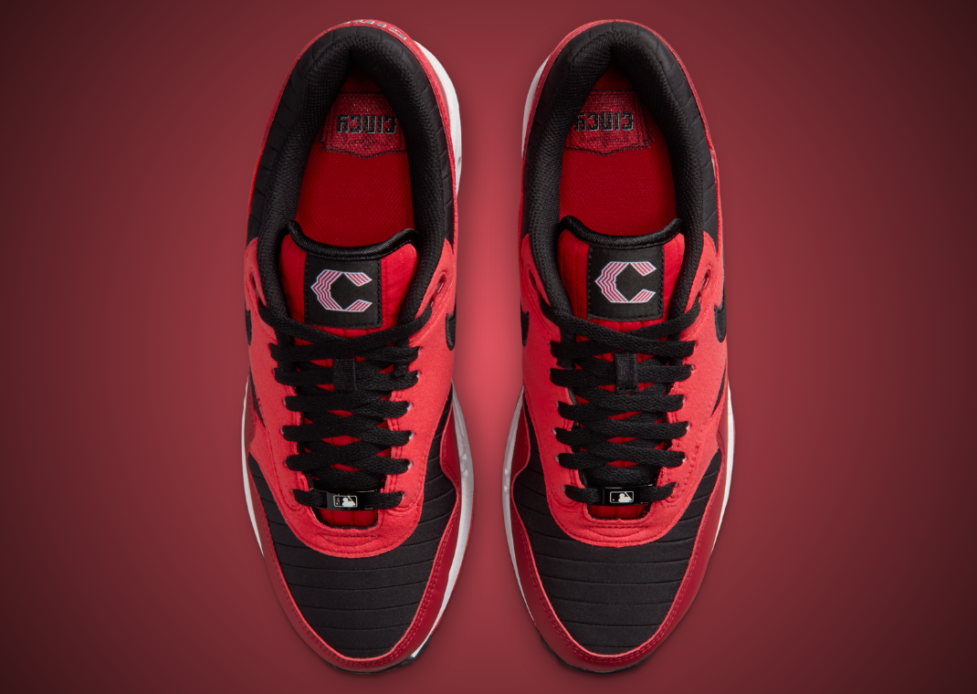 Nike Air Max 1 Reds City Connect Top