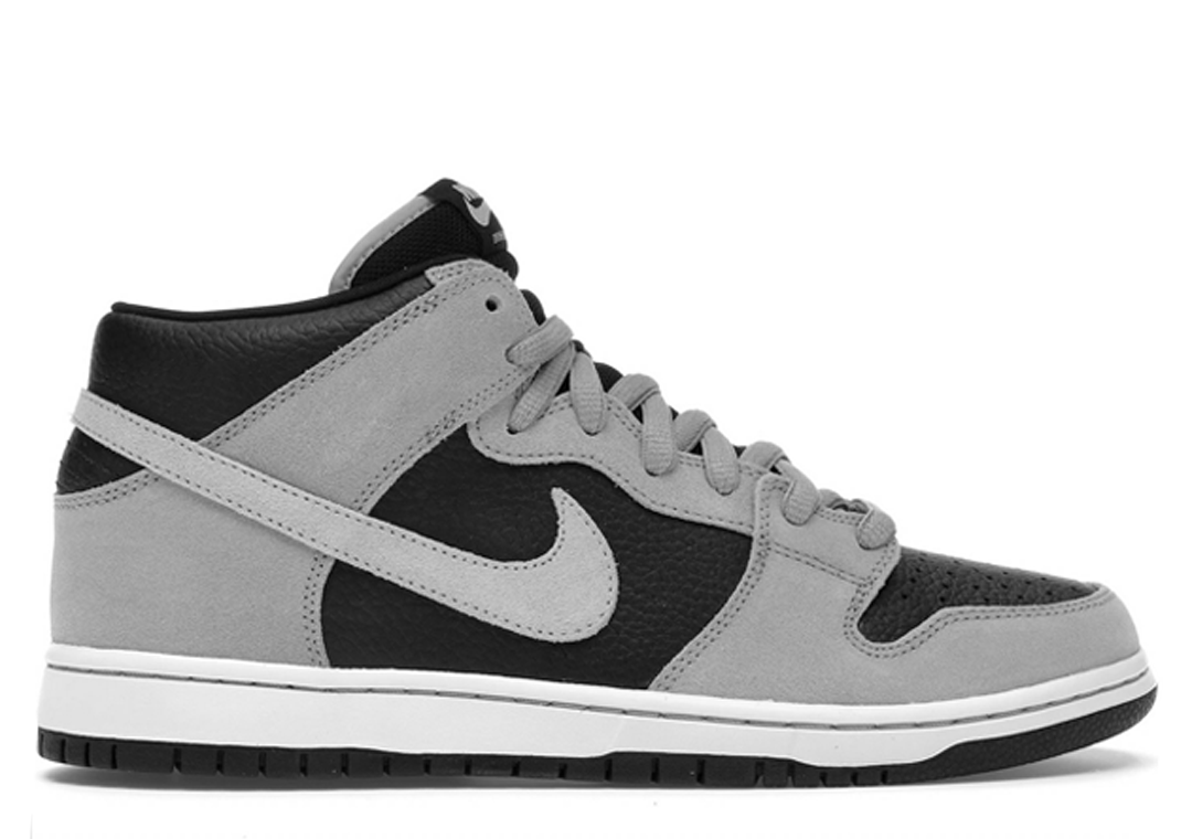 Nike Dunk Mid