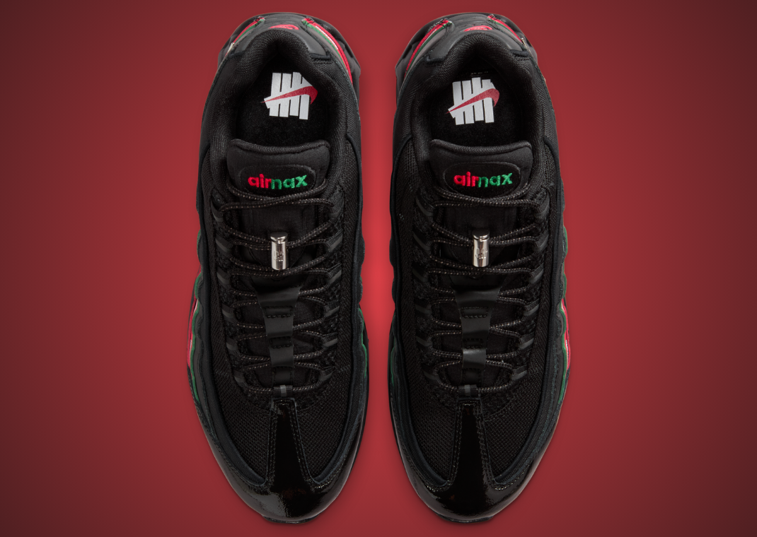Undefeated x Nike Air Max 95 OG Big Bubble Black Gorge Green Top