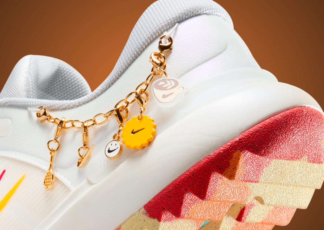Nelly Korda x Nike Free Golf White Multi-Color Heel Detail