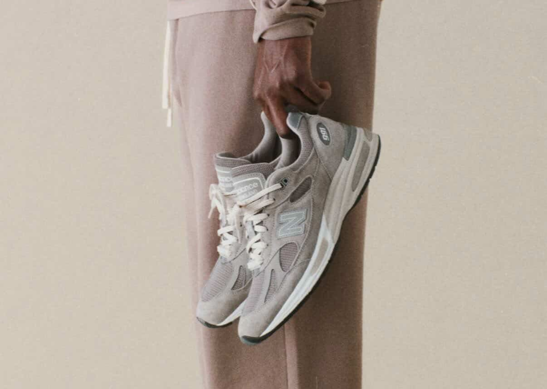 Kith x New Balance 991v2 Moonrock