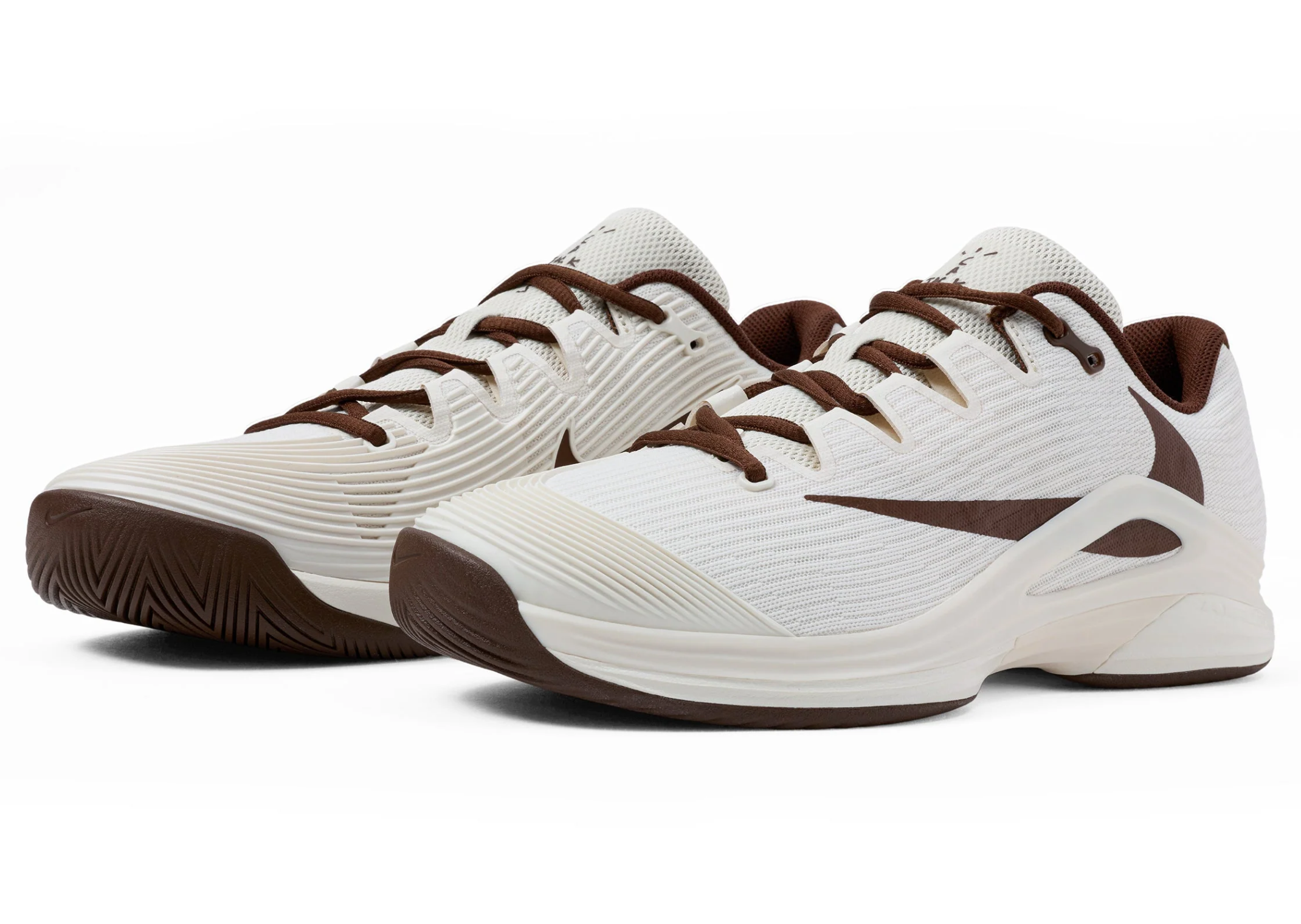 Travis Scott x Nike Zoom Vapor 12 HC Angle