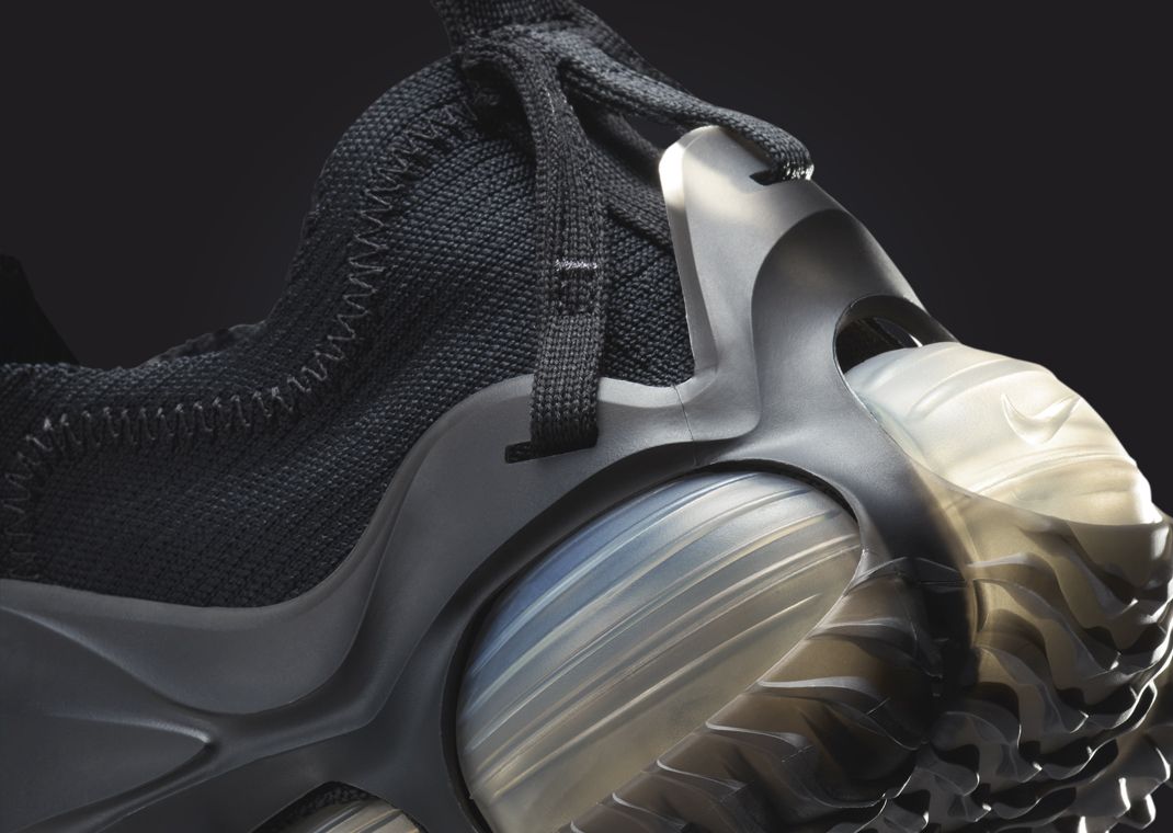 Nike ISPA Link Axis Black Anthracite Heel