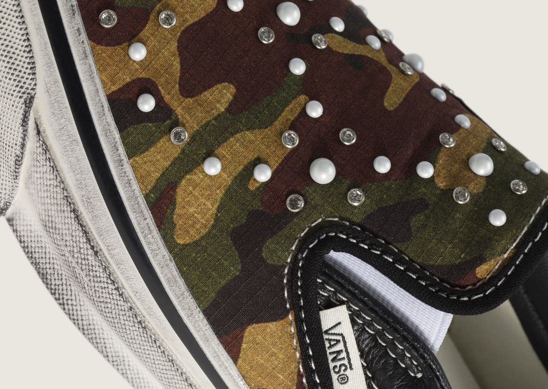 Vans Premium Classic Slip-On Pearlized Pack Camo Black - Detail