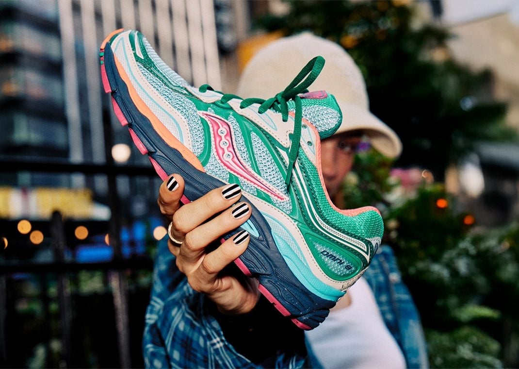 Saucony ProGrid Omni 9 Blue Green Orange (W)