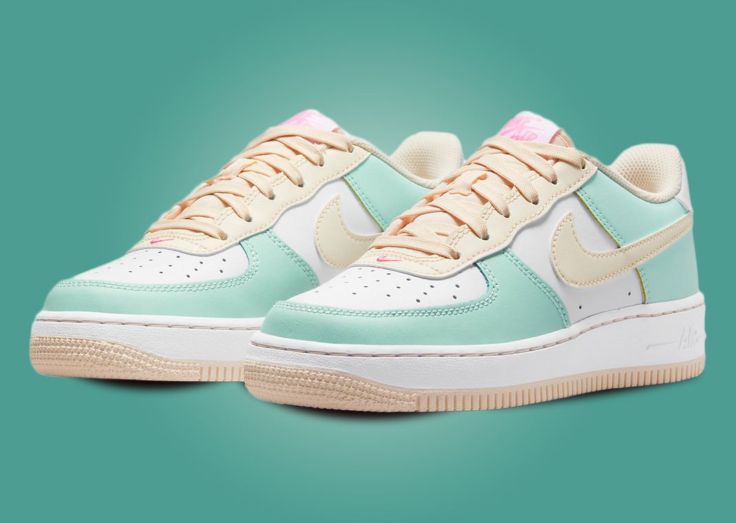 Nike Air Force 1 Low Emerald Rise Guava Ice Pink Spell (GS)