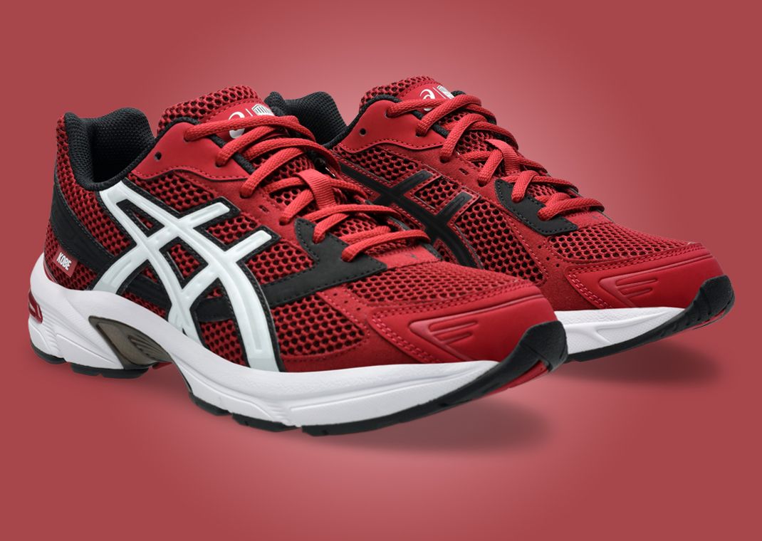 Vissel Kobe x Asics Gel-1130 Angle