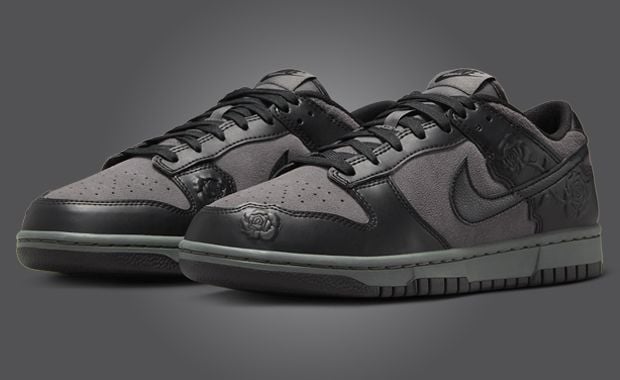 Nike Dunk Low Black Roses (W)