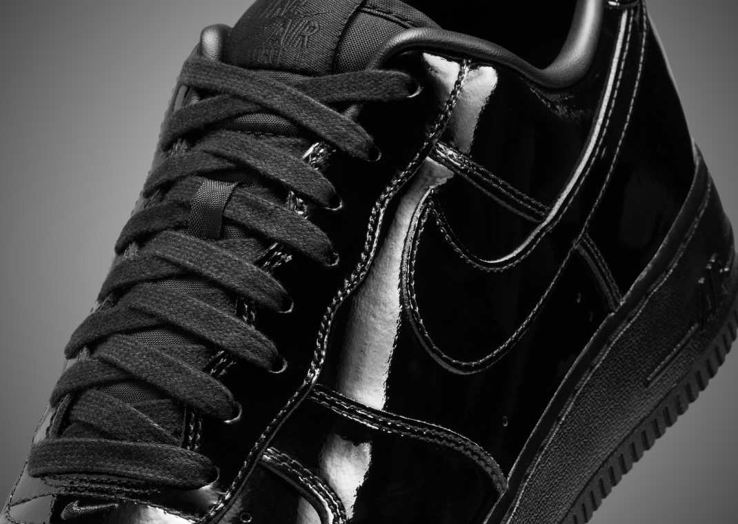 Nike Air Force 1 Low Patent Leather Premium Black lace details
