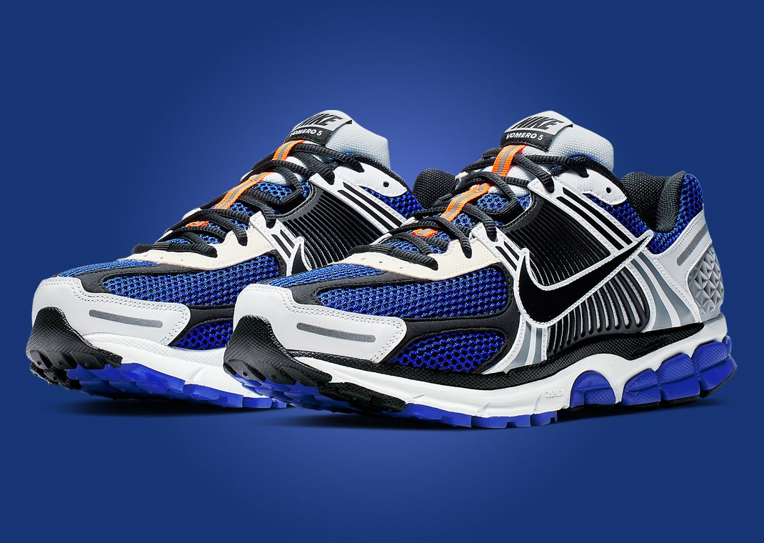 Nike Zoom Vomero 5 Racer Blue Black Angle