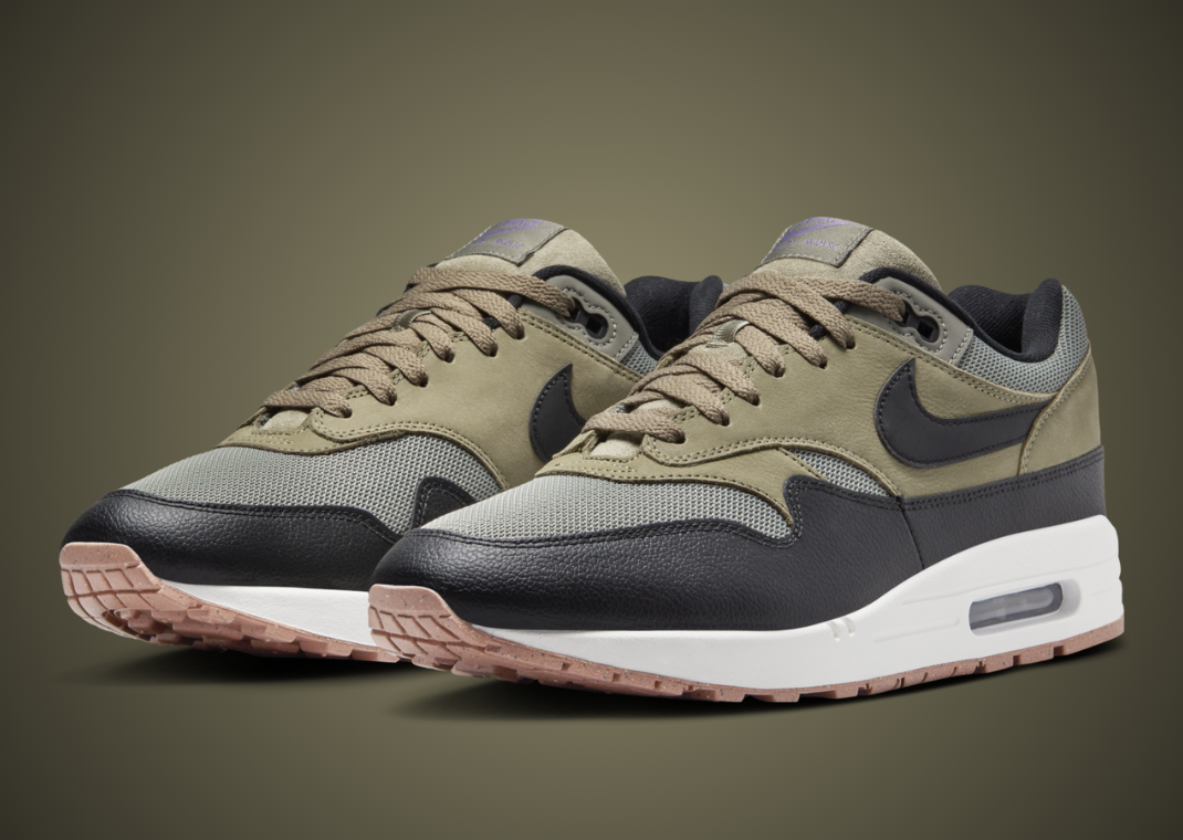 Nike Air Max 1 Dark Stucco Black Angle
