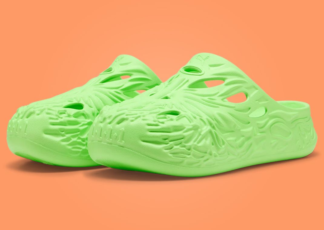 Puma MB.04 Slides Volt Angle