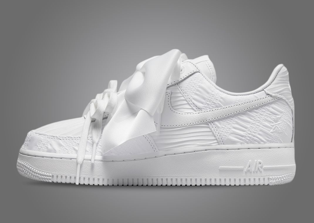 Nike Puts A Bow On The Air Force 1 Low