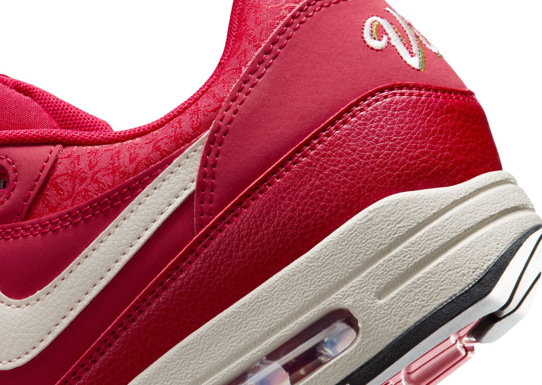 Nike Air Max 1 Rangers City Connect Heel Detail